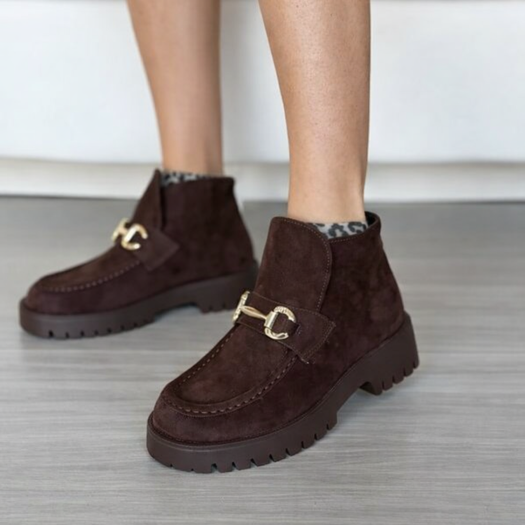 Mocassini Ginevra con caviglia alta scarponcini fibbia oro