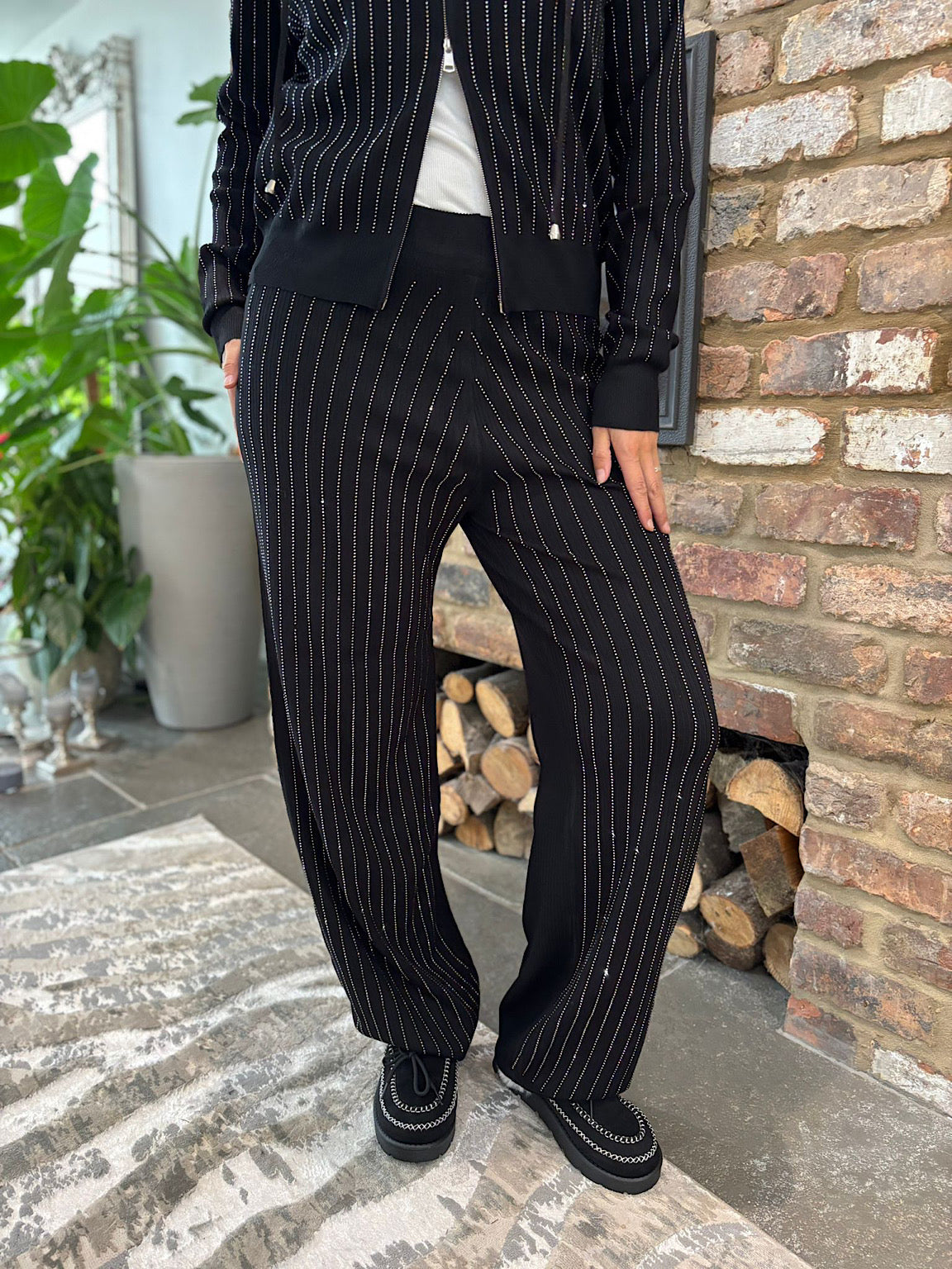 Tuta Due Pezzi Nera con Strass