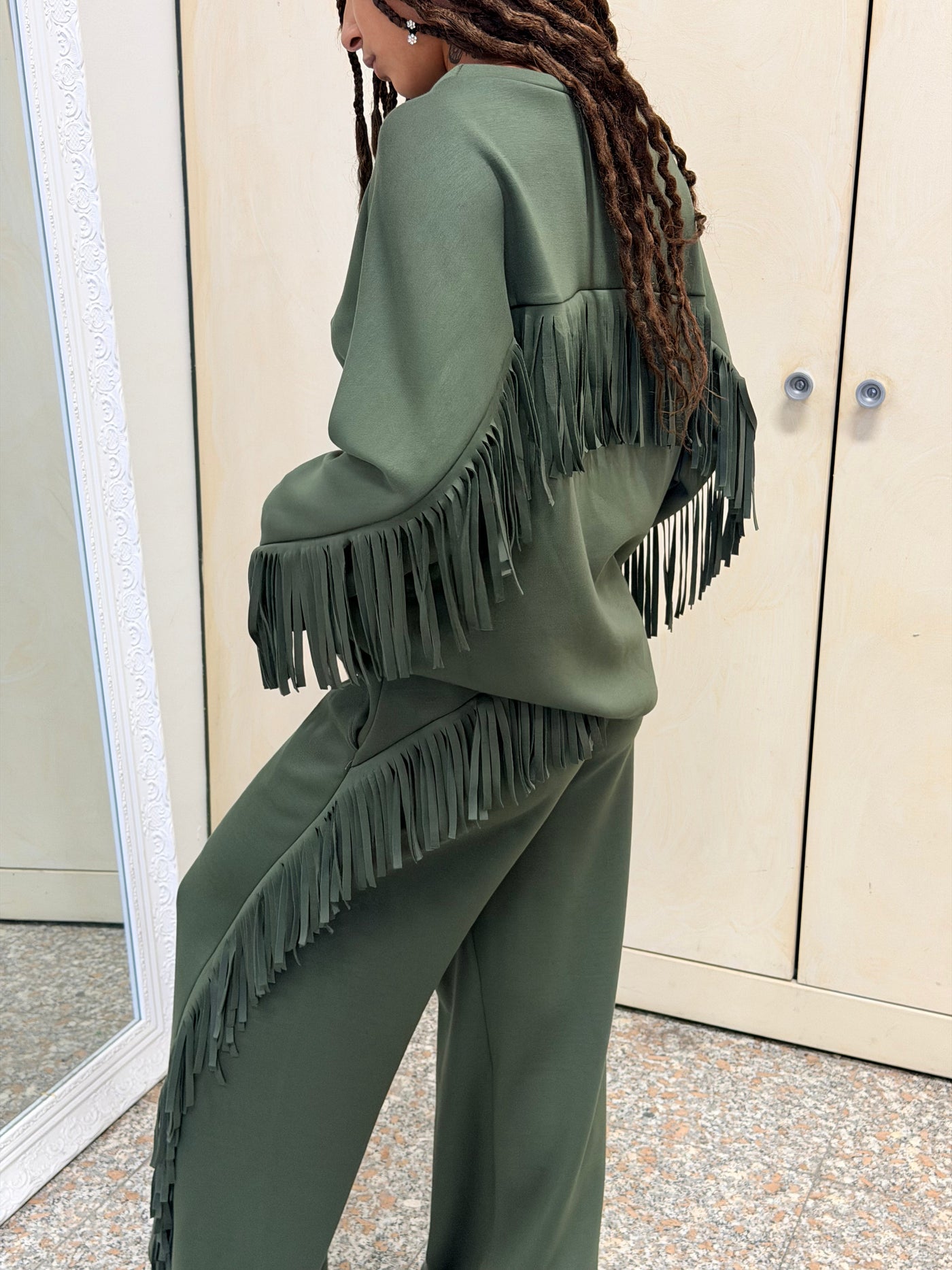 Completo Frida con Frange Laterali Aurvos Milano