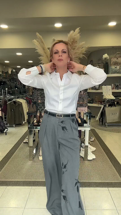 Aurvos Completo Grigio Floreale Elegante